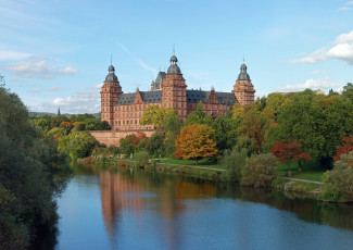 Blick aufs Schloss Johannisburg